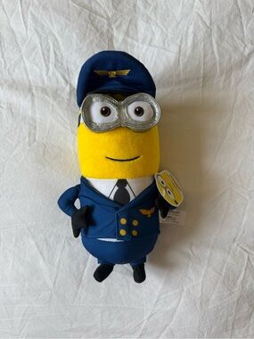 Illumination's Minions The Rise of Gru Plush Pilot Kevin